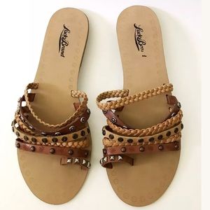 NEW Lucky Brand Toe Ring Sandals Flats Boho 9M 39